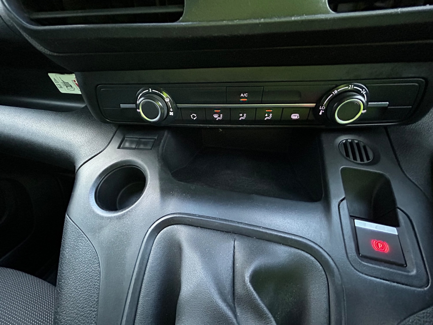 Used Peugeot Partner 2021 for sale - 77258628: Photo 12