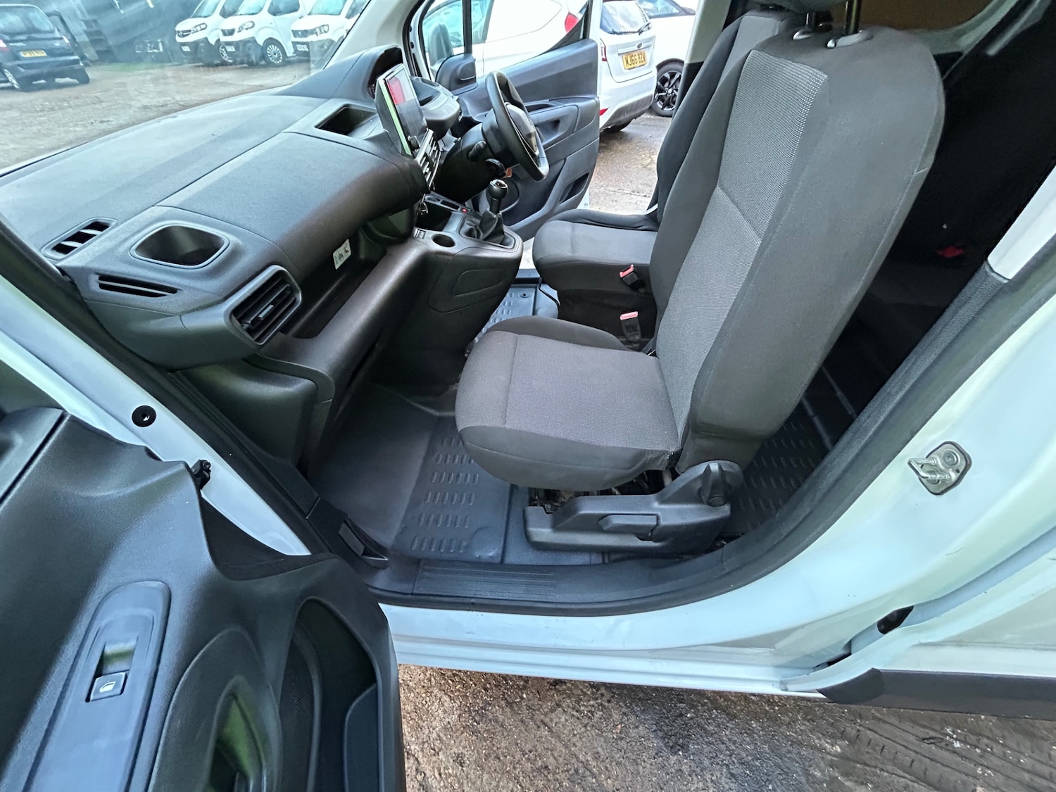 Used Peugeot Partner 2021 for sale - 77258628: Photo 15