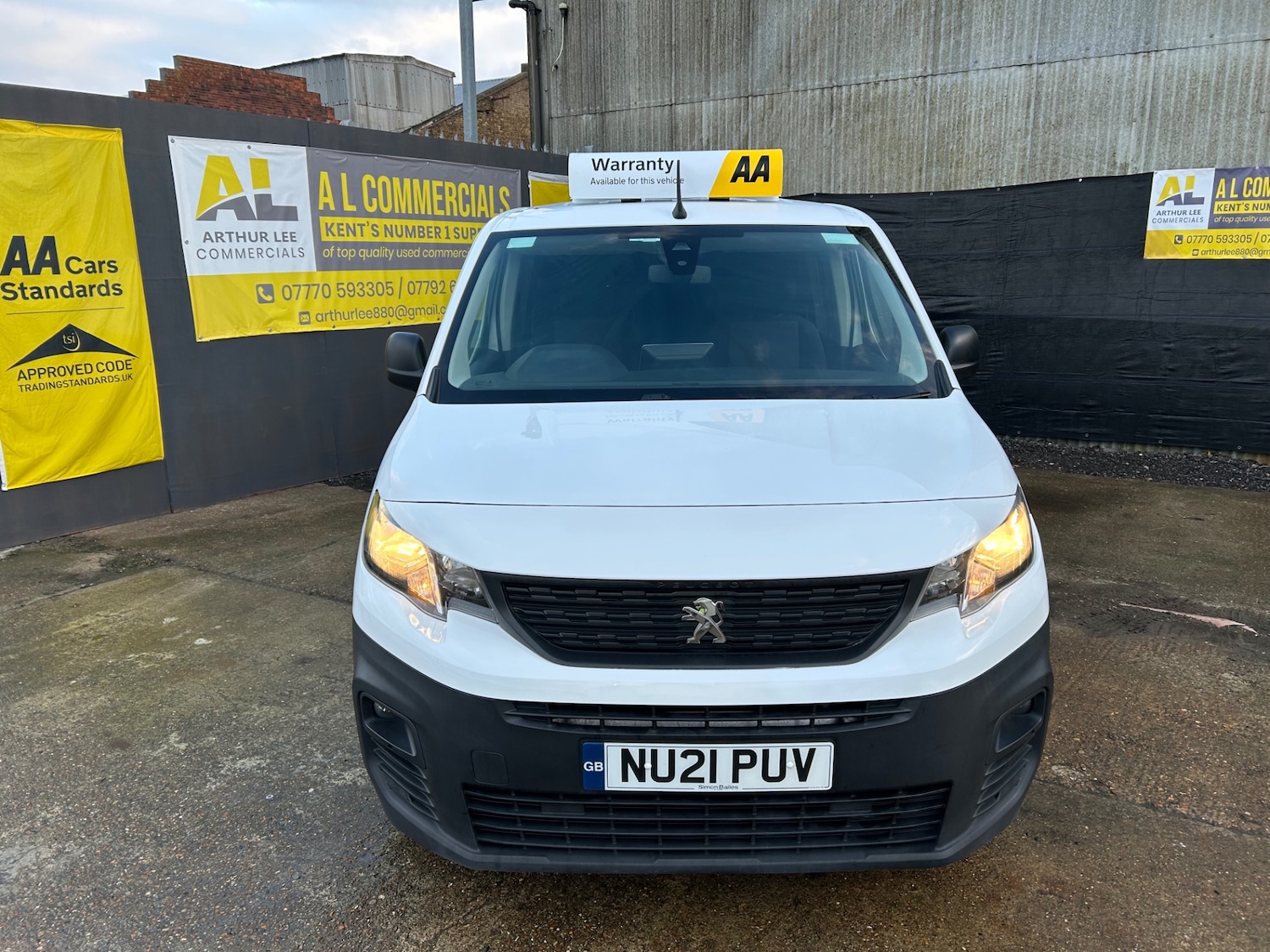 Used Peugeot Partner 2021 for sale - 77258628: Photo 2