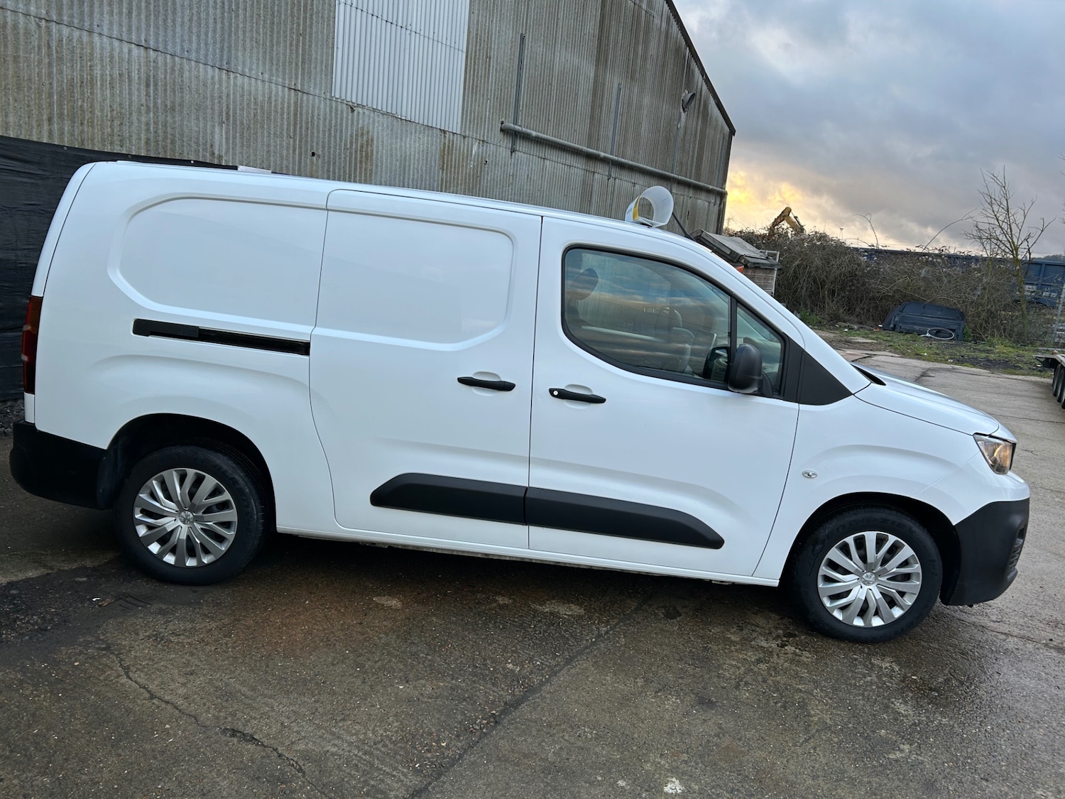 Used Peugeot Partner 2021 for sale - 77258628: Photo 6