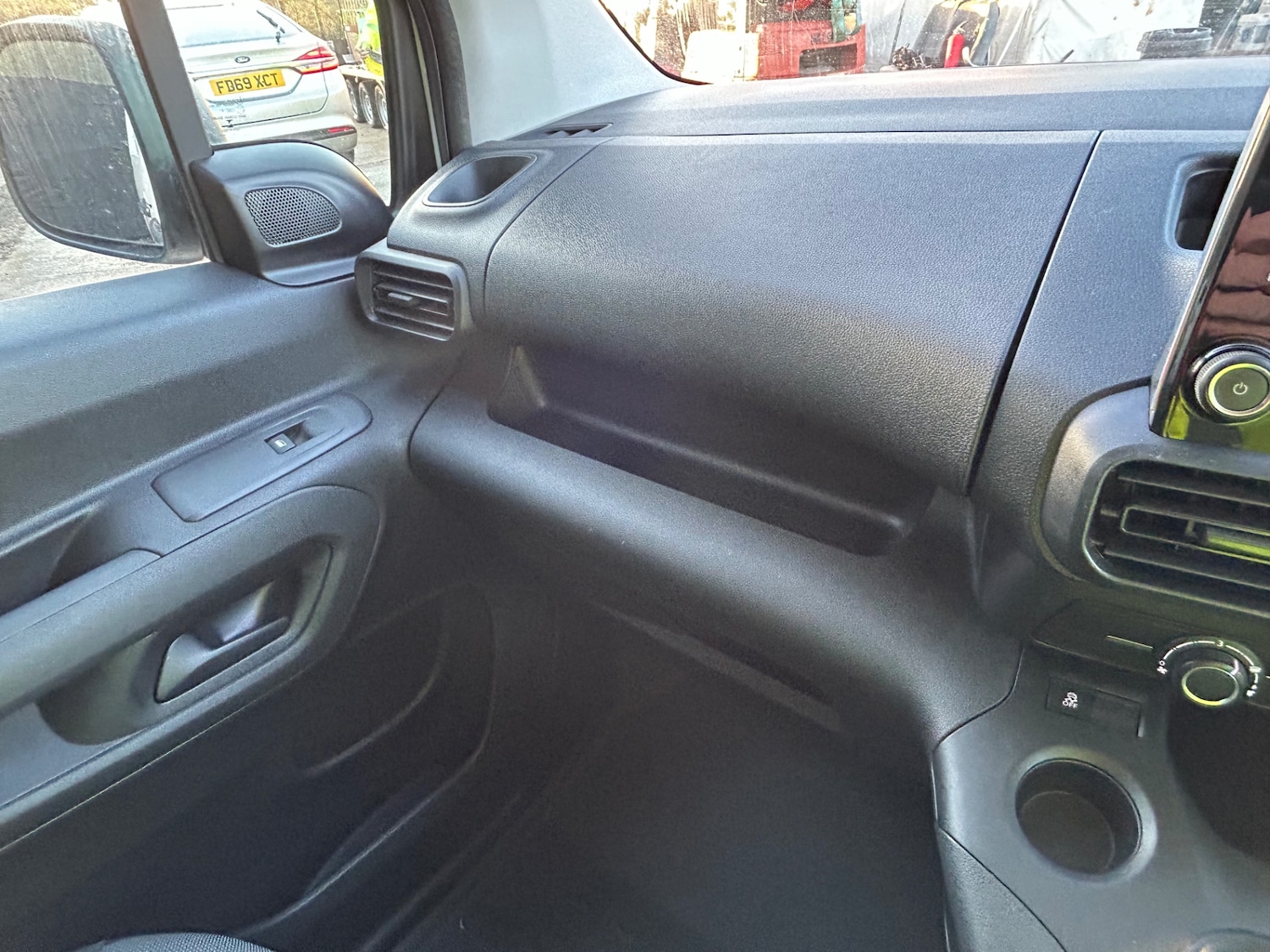 Used Peugeot Partner 2020 for sale - 77195449: Photo 13