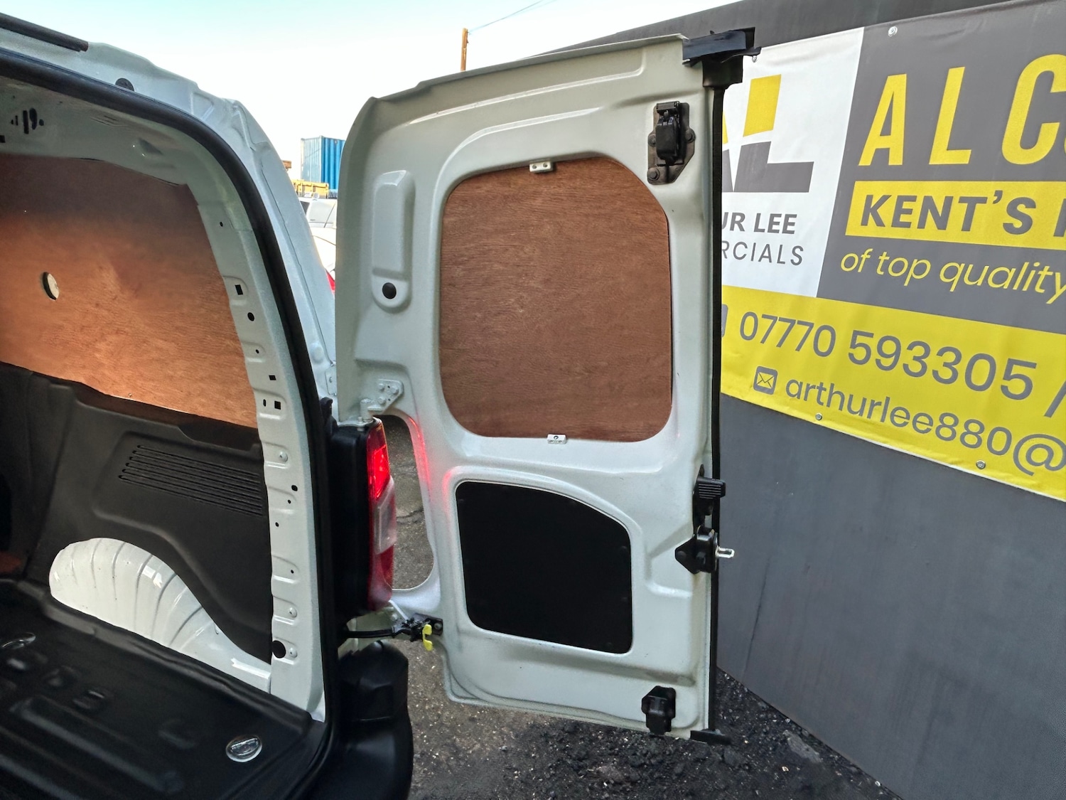 Used Peugeot Partner 2020 for sale - 77195449: Photo 19