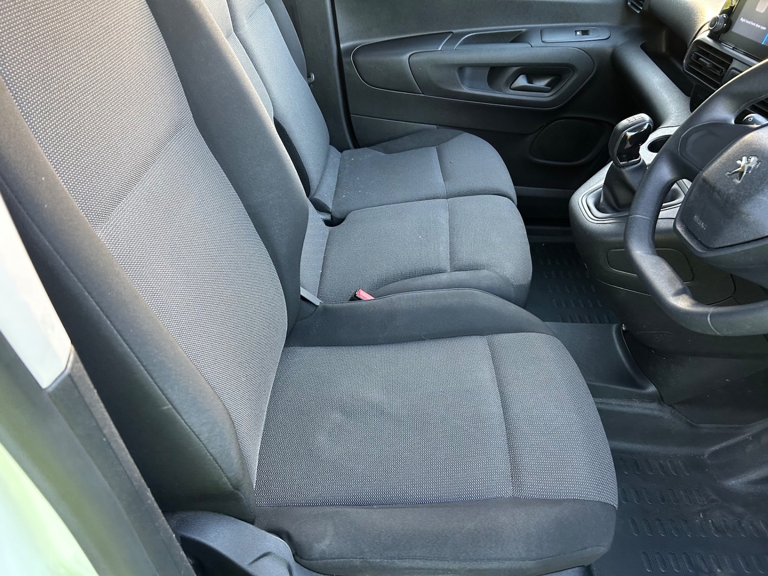 Used Peugeot Partner 2020 for sale - 77195449: Photo 9