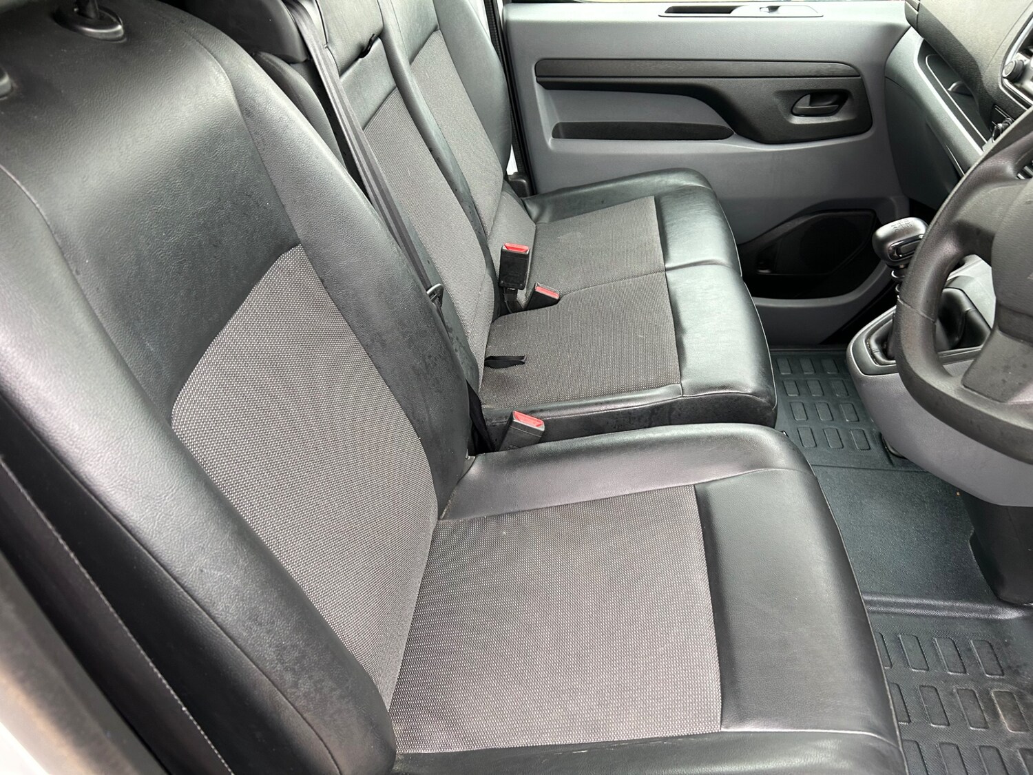 Used Peugeot Expert 2020 for sale - 76402154: Photo 9