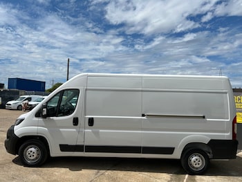Used Peugeot Boxer 2023 for sale - 79055697: Photo