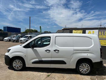 Used Peugeot Partner 2020 for sale - 79138467: Photo