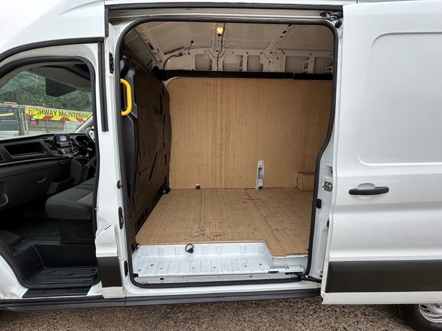 Used Ford Transit 2022 for sale - 76263590: Photo 17