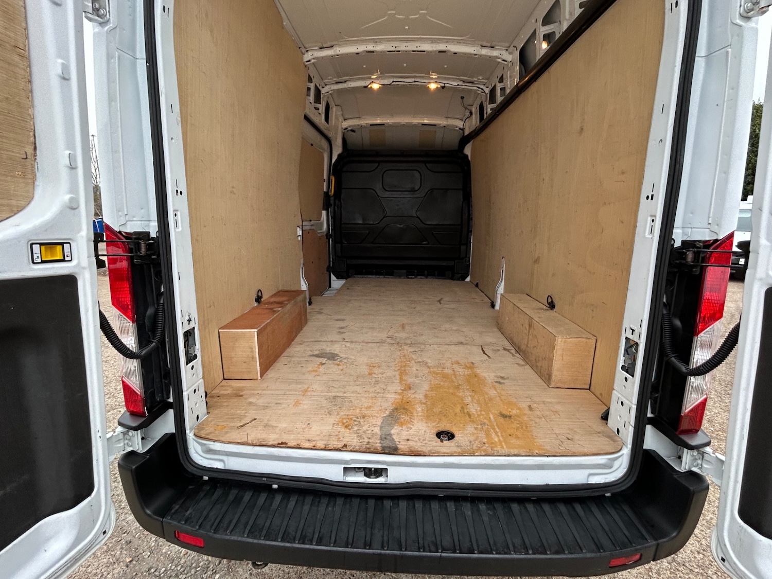 Used Ford Transit 2022 for sale - 76263590: Photo 21
