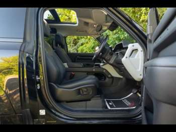 Used Land Rover Defender 90 2022 for sale - 74534255: Photo