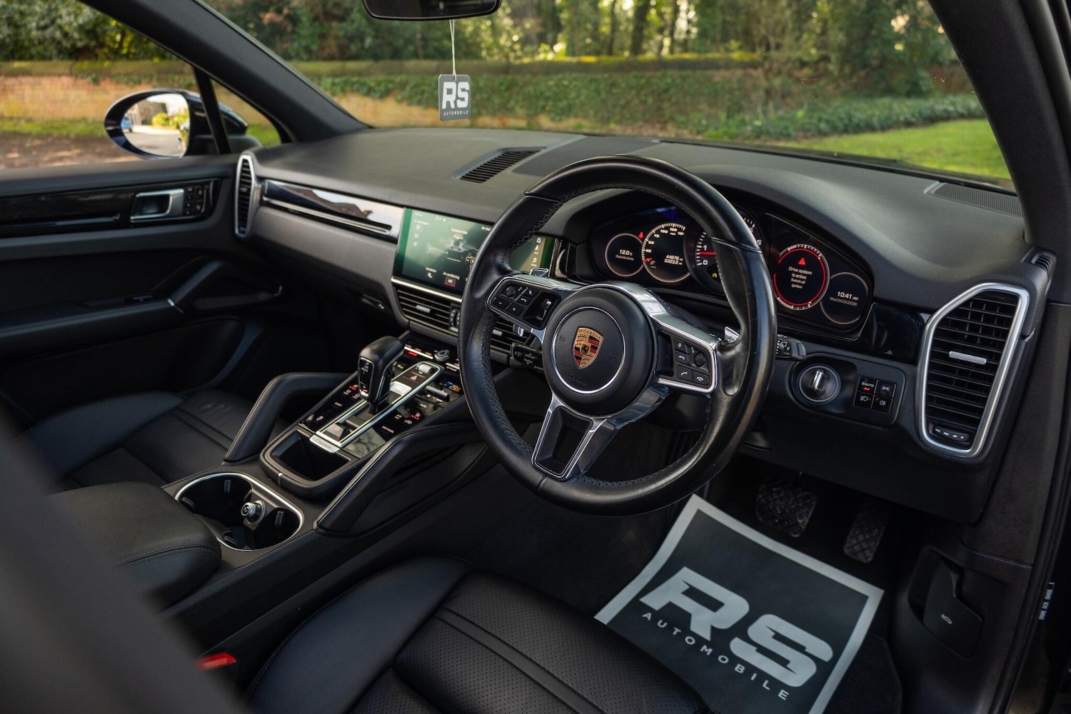 Used Porsche Cayenne 2019 for sale - 76997054: Photo 2