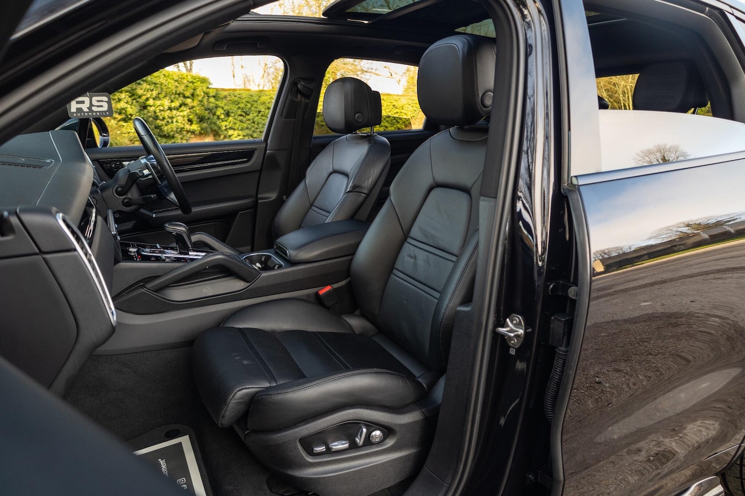 Used Porsche Cayenne 2019 for sale - 76997054: Photo 37