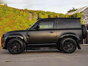 Used Land Rover Defender 90 2023 for sale - 79676809: Photo