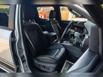 Used Volkswagen Amarok 2024 for sale - 79012305: Photo