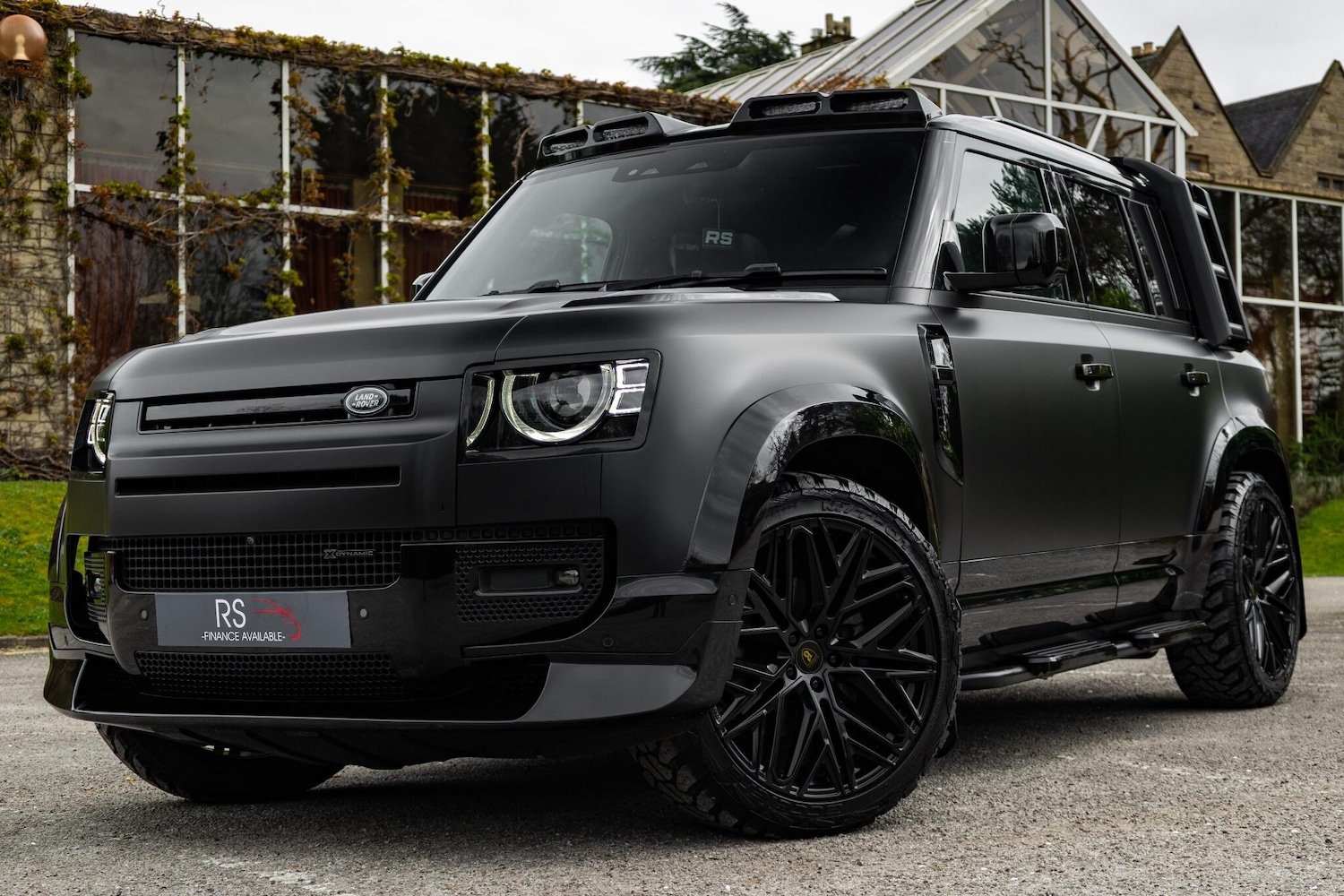 Used Land Rover Defender 2023 for sale - 78185644: Photo 10