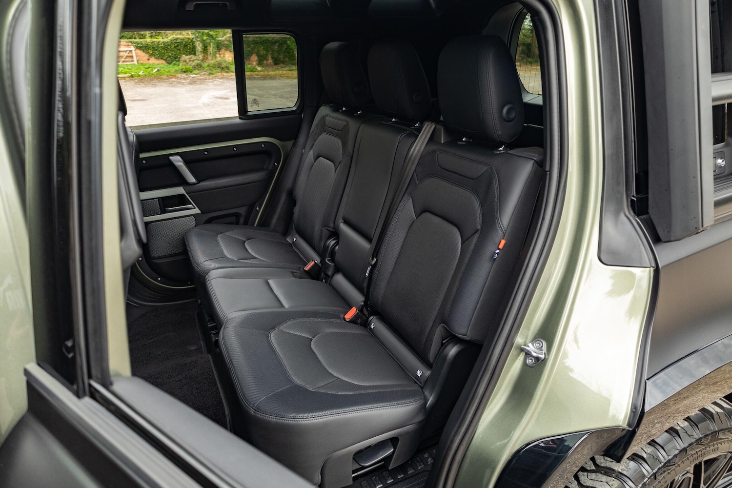 Used Land Rover Defender 2023 for sale - 78185644: Photo 18