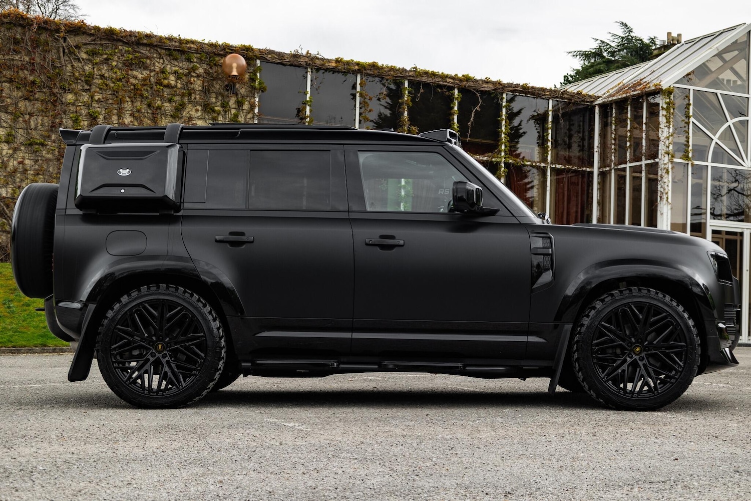 Used Land Rover Defender 2023 for sale - 78185644: Photo 22