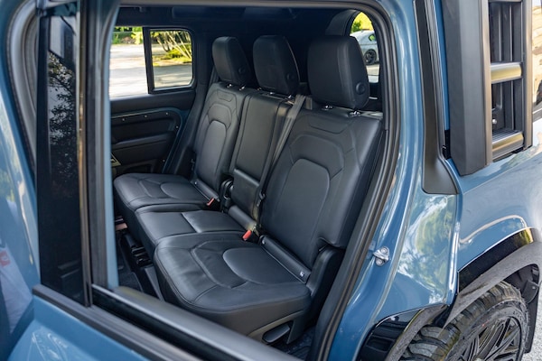 Used Land Rover Defender 110 2023 for sale - 75459136: Photo 10