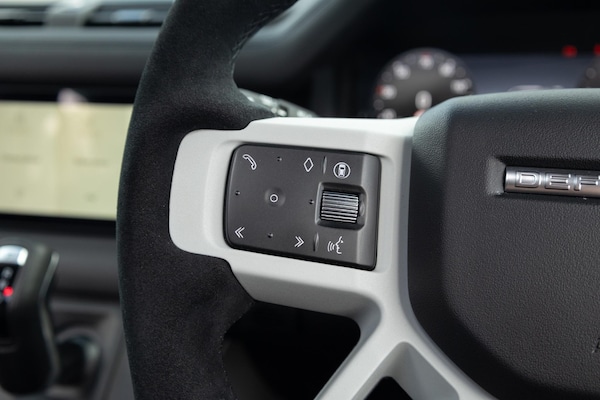 Used Land Rover Defender 110 2023 for sale - 75459136: Photo 23
