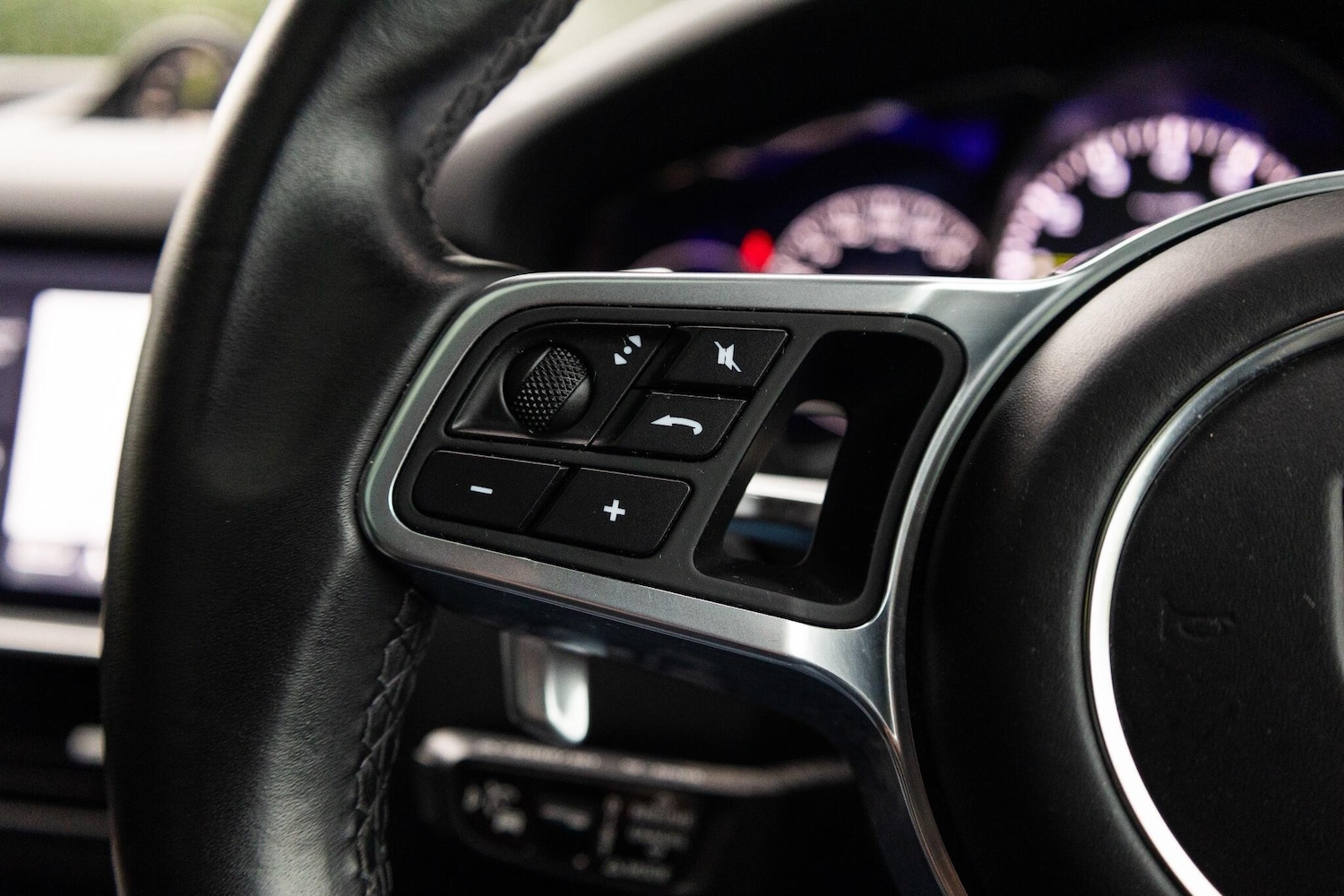 Used Porsche Cayenne 2019 for sale - 76996195: Photo 18