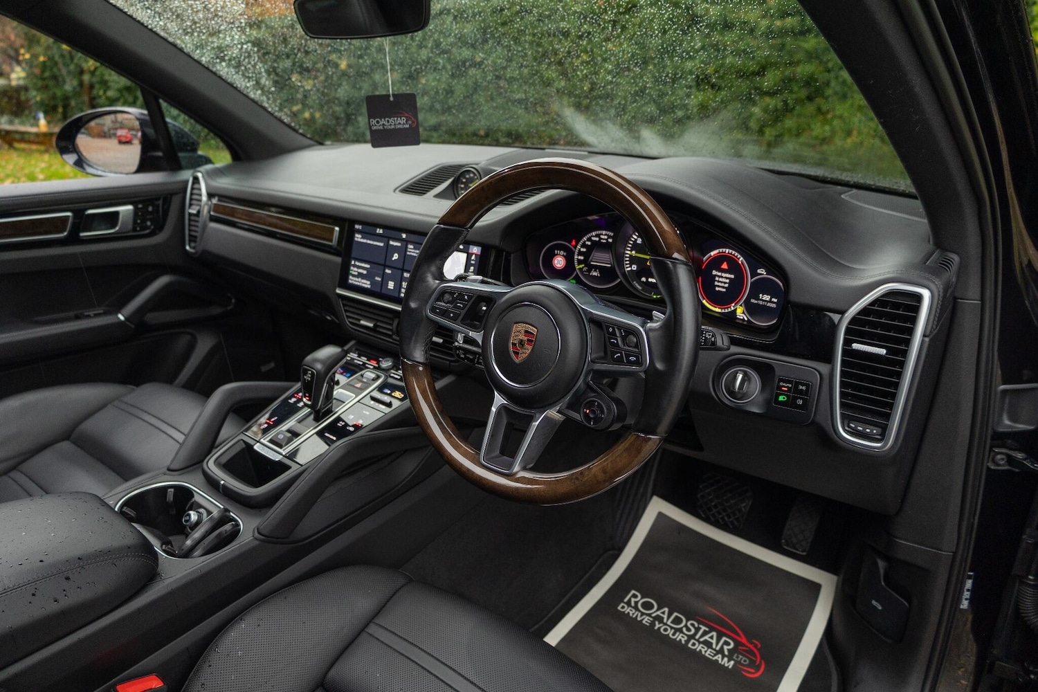 Used Porsche Cayenne 2019 for sale - 76996195: Photo 3