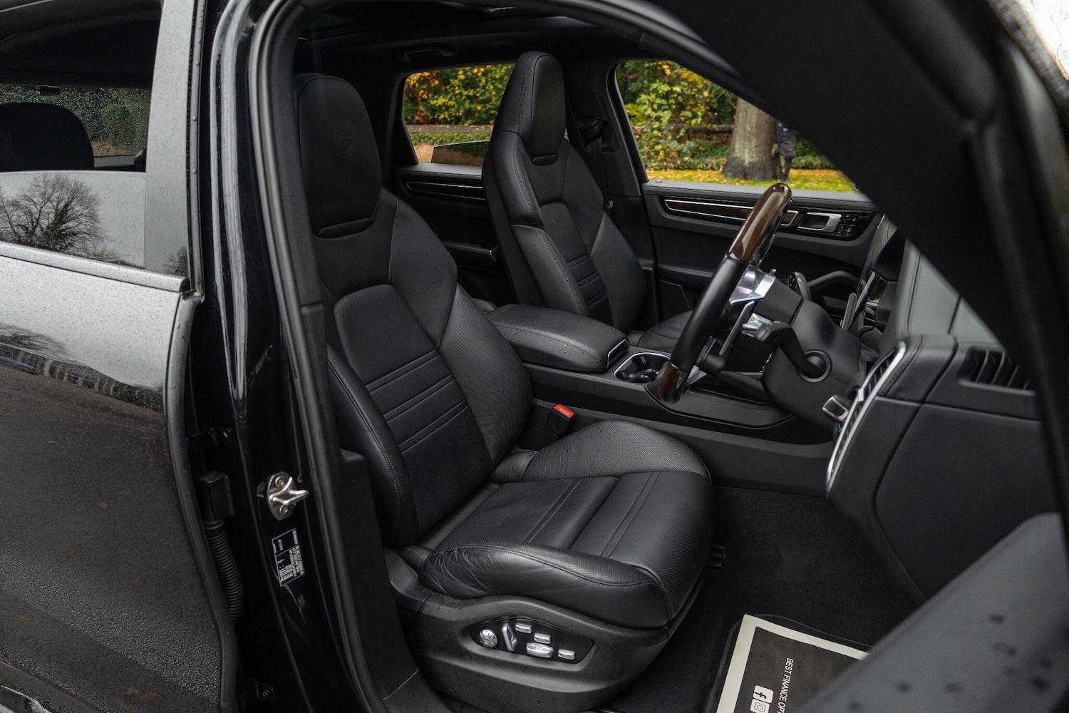 Used Porsche Cayenne 2019 for sale - 76996195: Photo 5