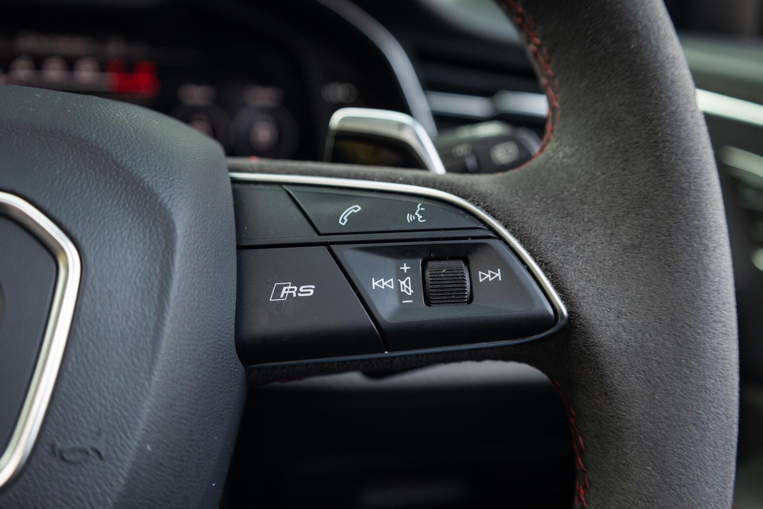 Used Audi RS Q8 2023 for sale - 76584703: Photo 20