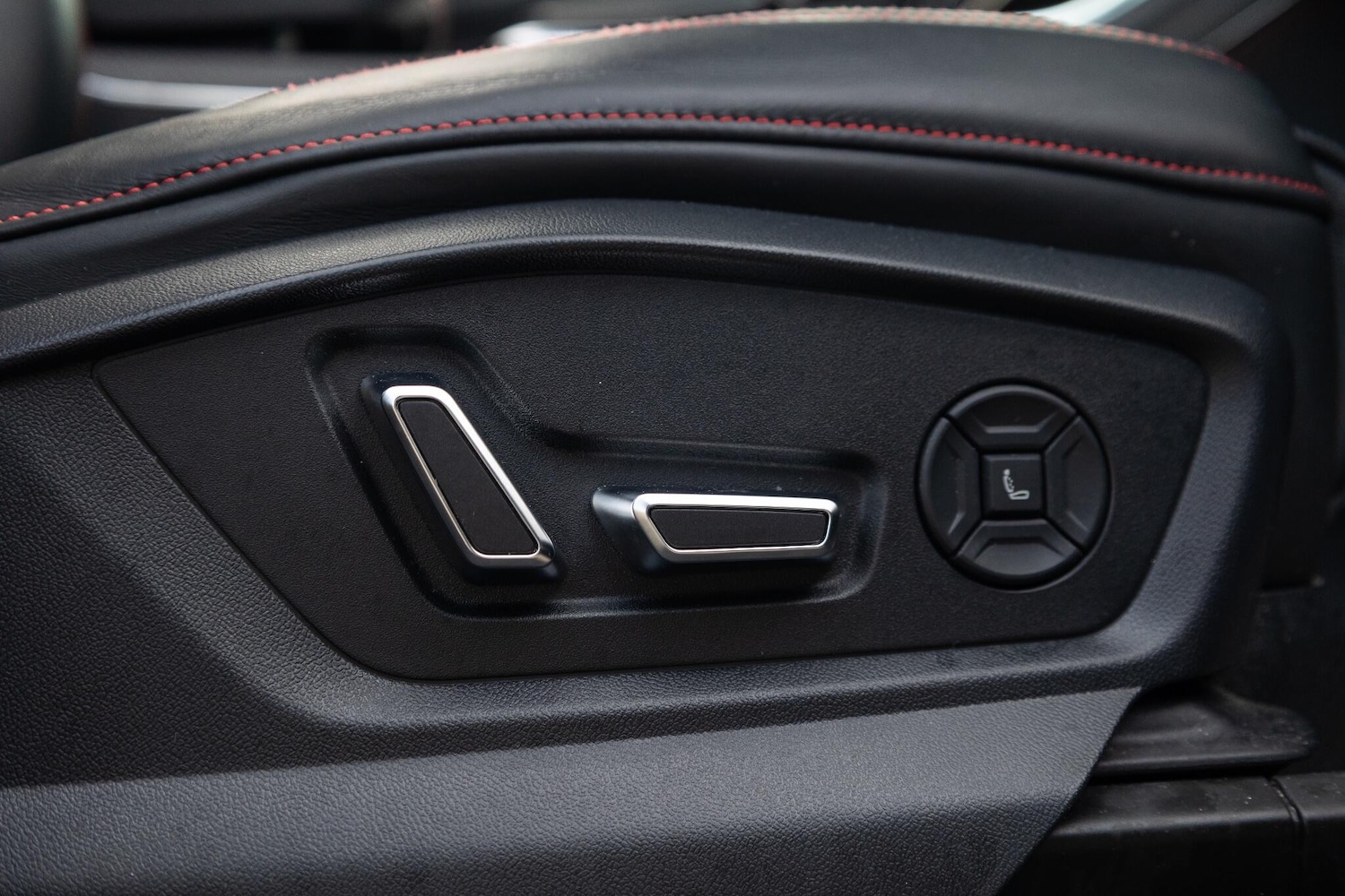 Used Audi RS Q8 2023 for sale - 76584703: Photo 25