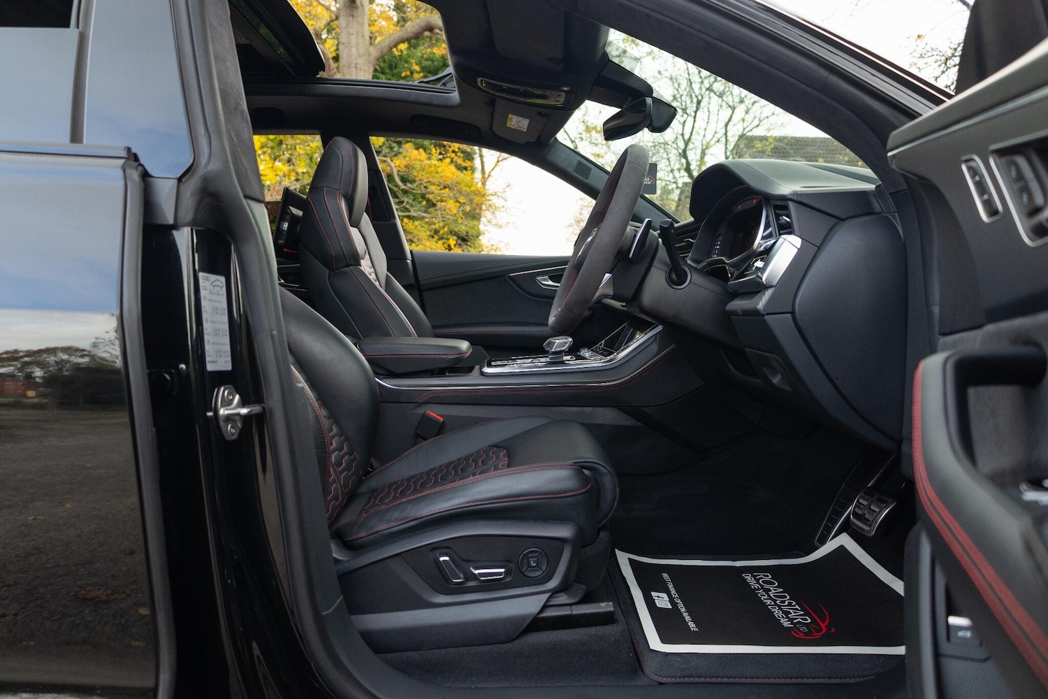 Used Audi RS Q8 2023 for sale - 76584703: Photo 47