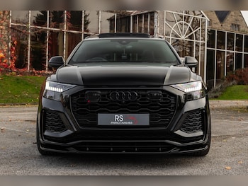 Used Audi RS Q8 2023 for sale - 76584703: Photo