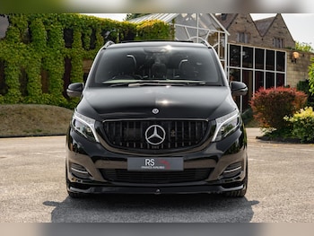 Used Mercedes-Benz V-Class 2020 for sale - 75174389: Photo