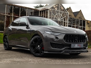 Used Maserati Levante 2021 for sale - 77977639: Photo
