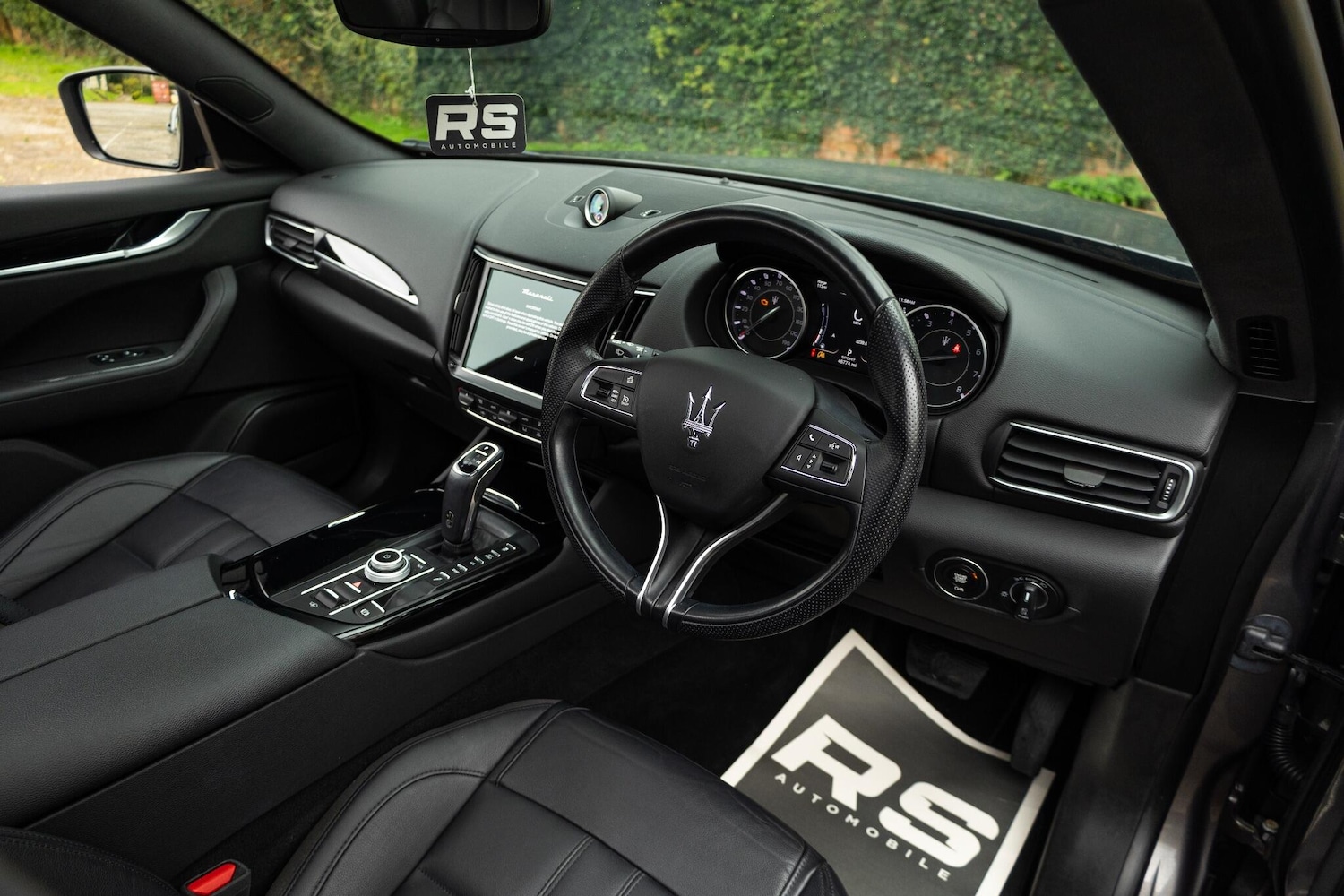 Used Maserati Levante 2021 for sale - 77977639: Photo 2