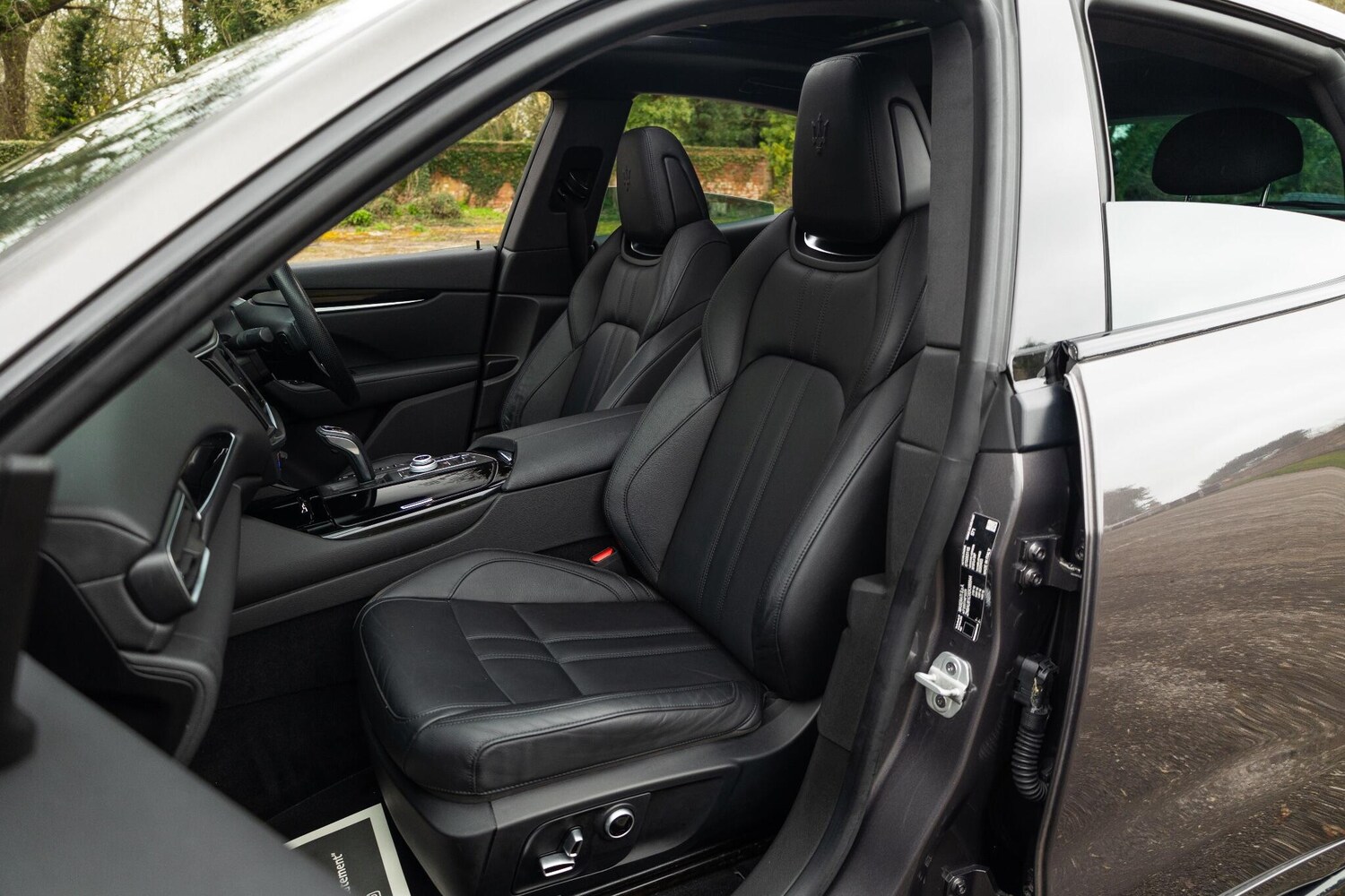 Used Maserati Levante 2021 for sale - 77977639: Photo 37