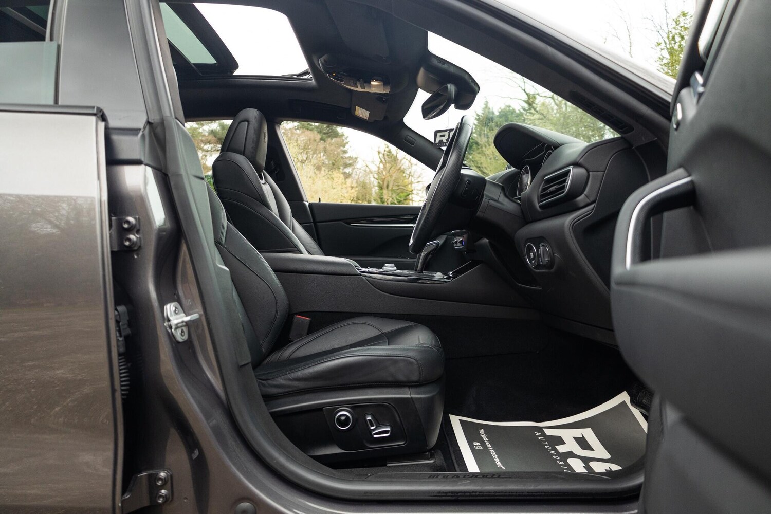 Used Maserati Levante 2021 for sale - 77977639: Photo 51