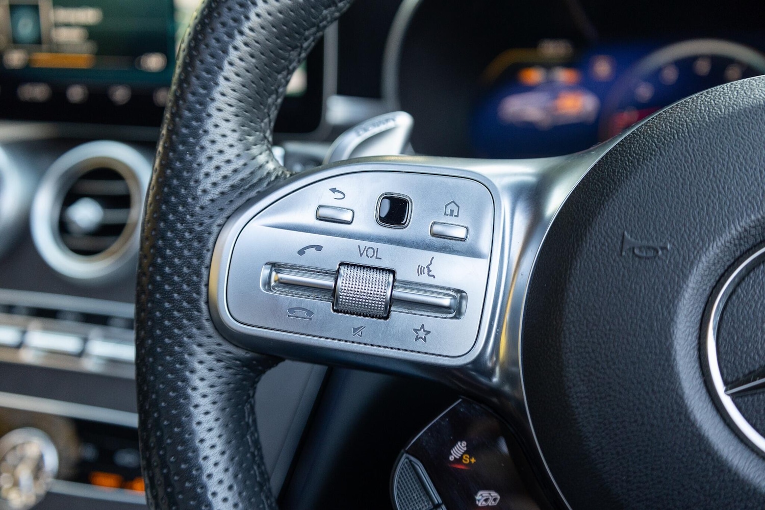 Used Mercedes-Benz C Class 2019 for sale - 76633879: Photo 23