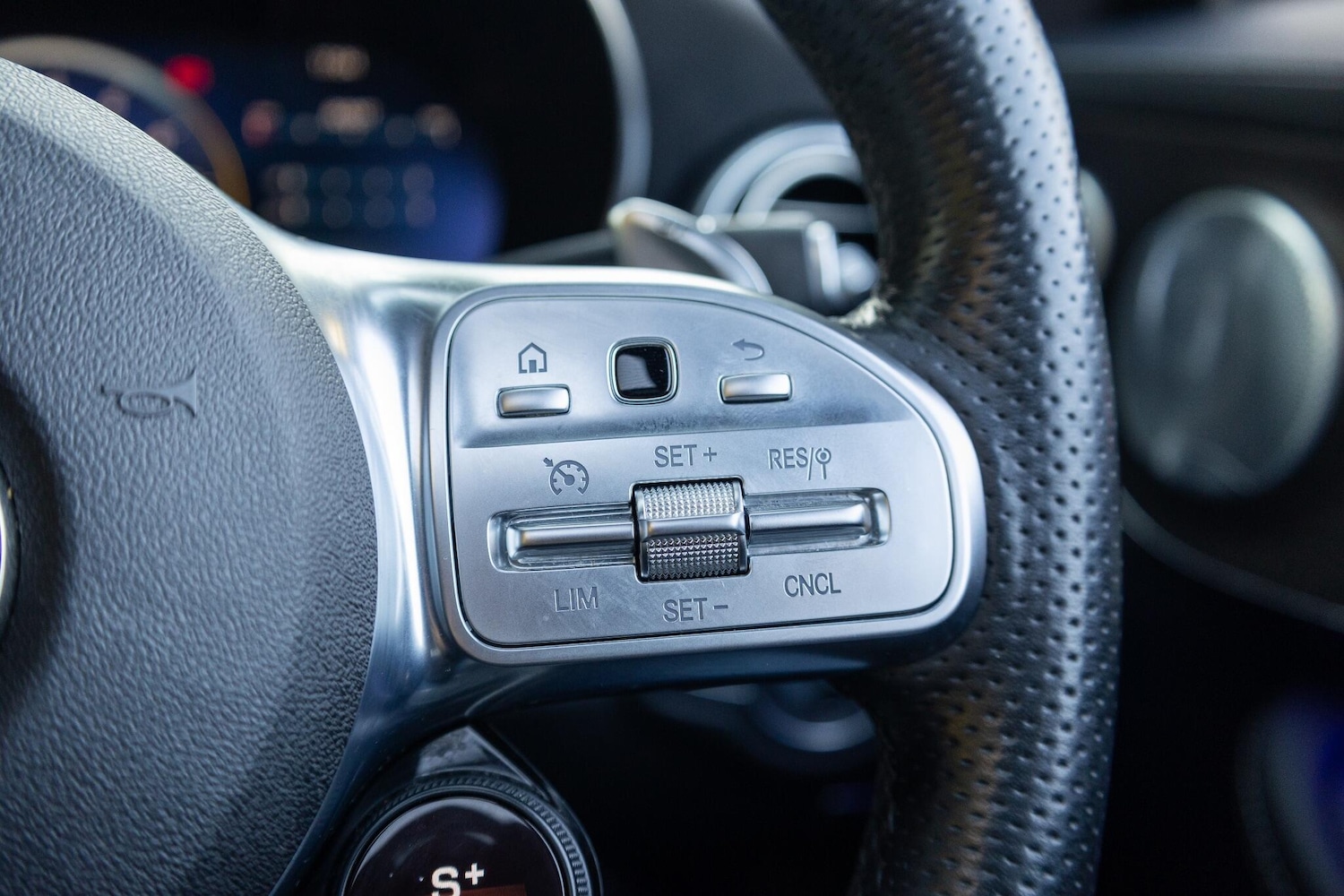 Used Mercedes-Benz C Class 2019 for sale - 76633879: Photo 24