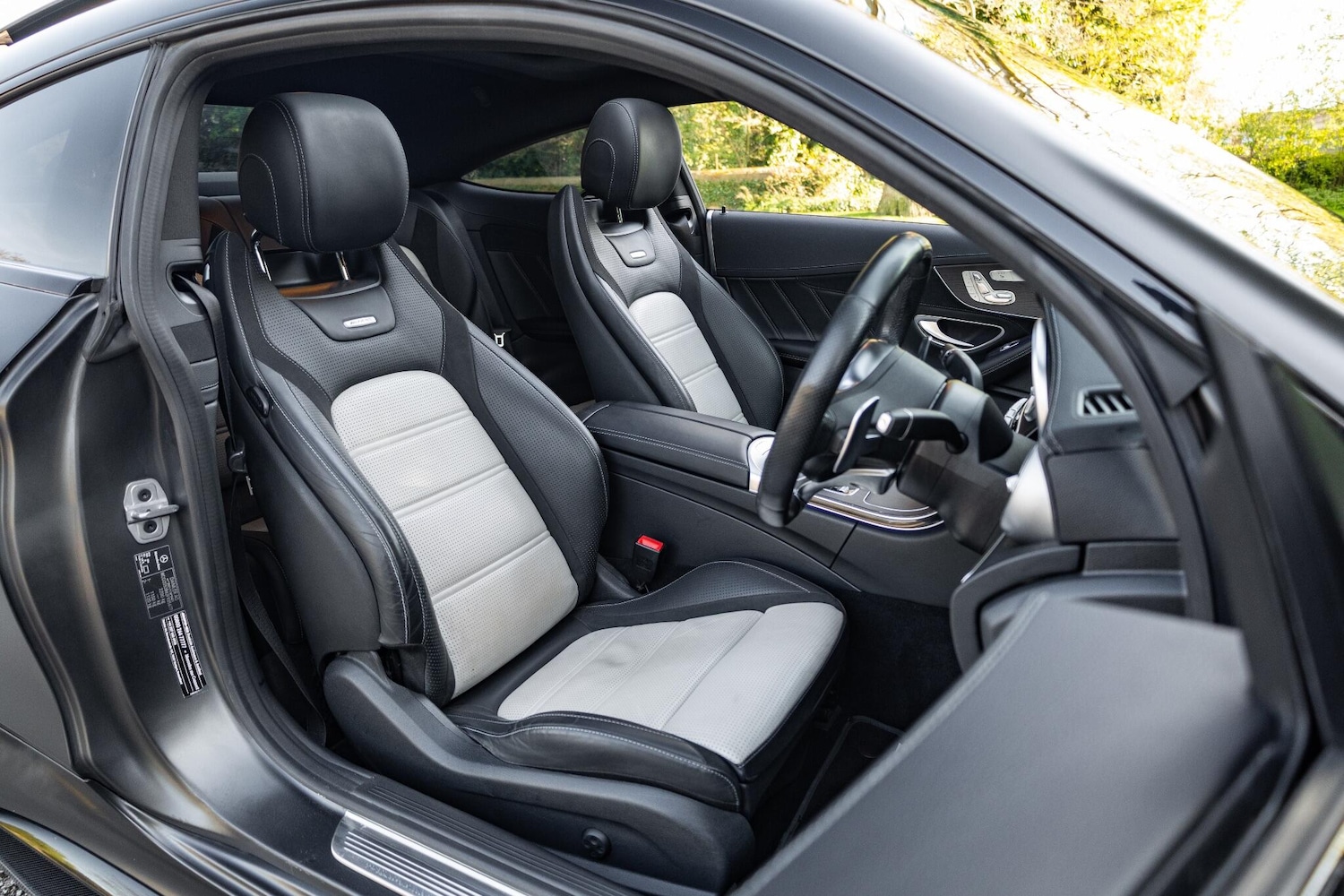 Used Mercedes-Benz C Class 2019 for sale - 76633879: Photo 6