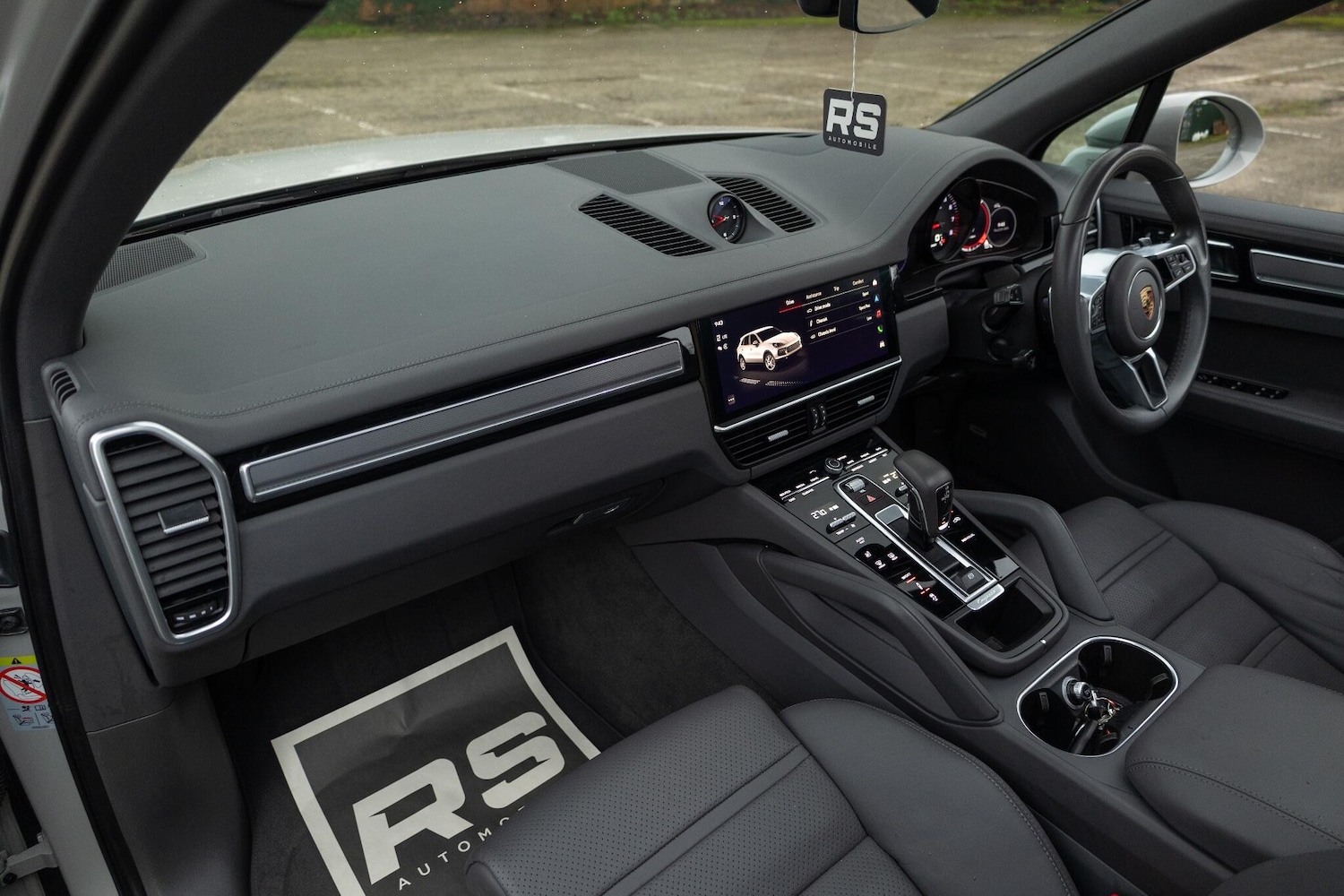 Used Porsche Cayenne 2023 for sale - 77253992: Photo 13