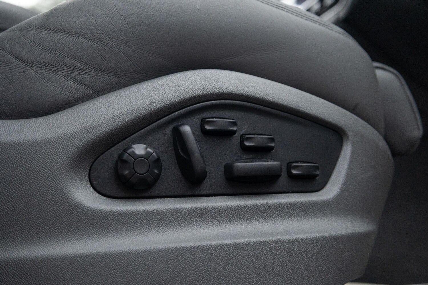 Used Porsche Cayenne 2023 for sale - 77253992: Photo 24