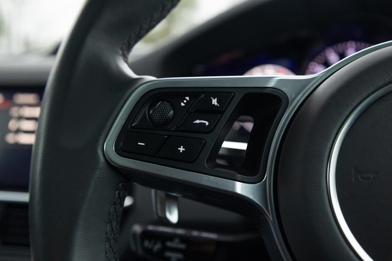 Used Porsche Cayenne 2023 for sale - 77253992: Photo 30