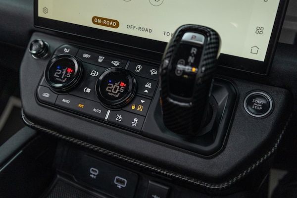 Used Land Rover Defender 110 for sale - 75459190: Photo 10