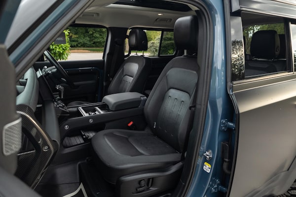 Used Land Rover Defender 110 for sale - 75459190: Photo 41