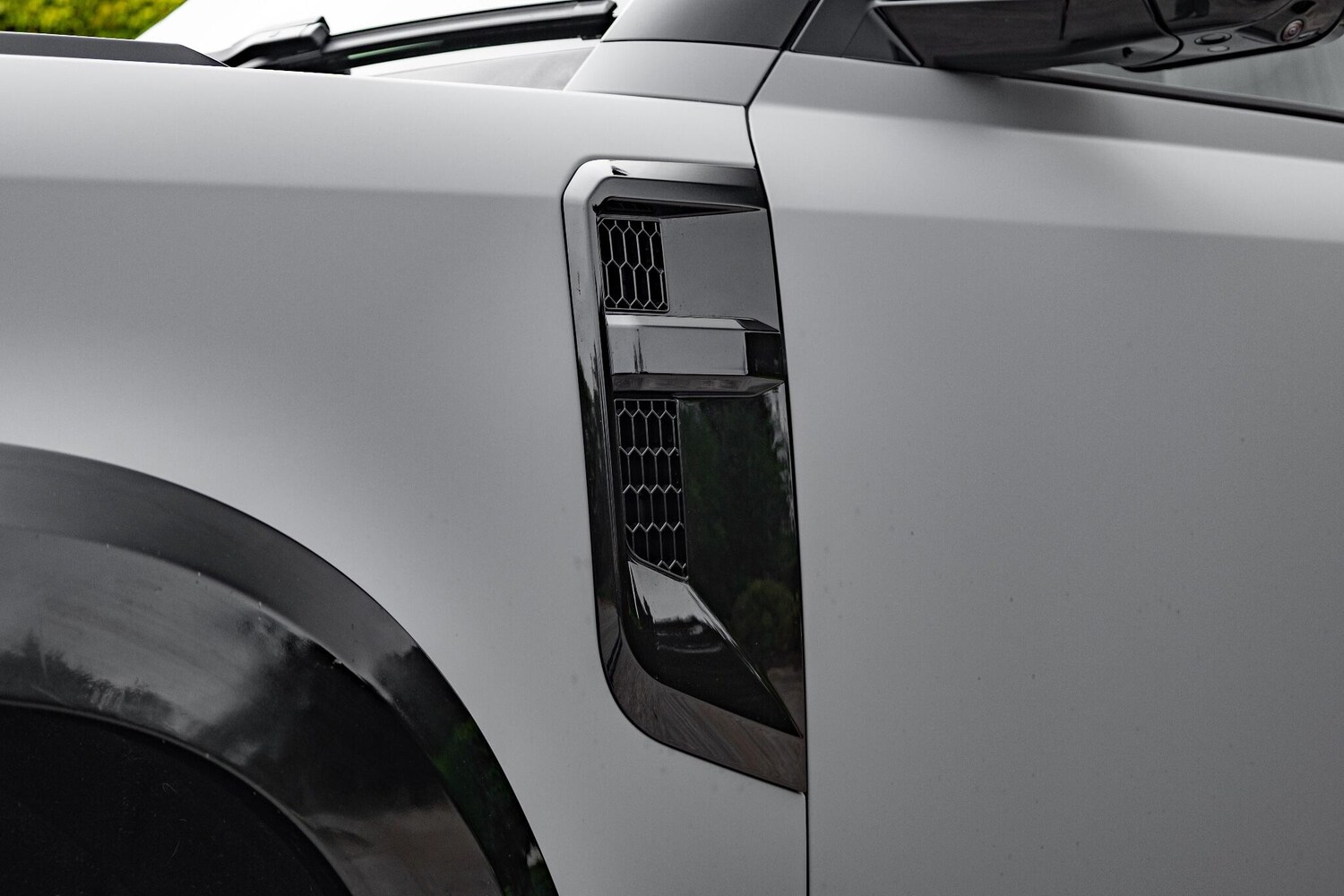 Used Land Rover Defender 2024 for sale - 78034378: Photo 9