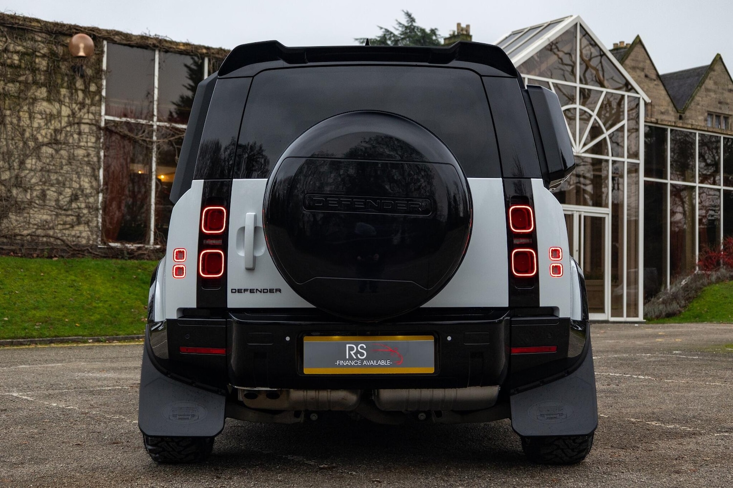 Used Land Rover Defender 2025 for sale - 77039850: Photo 14