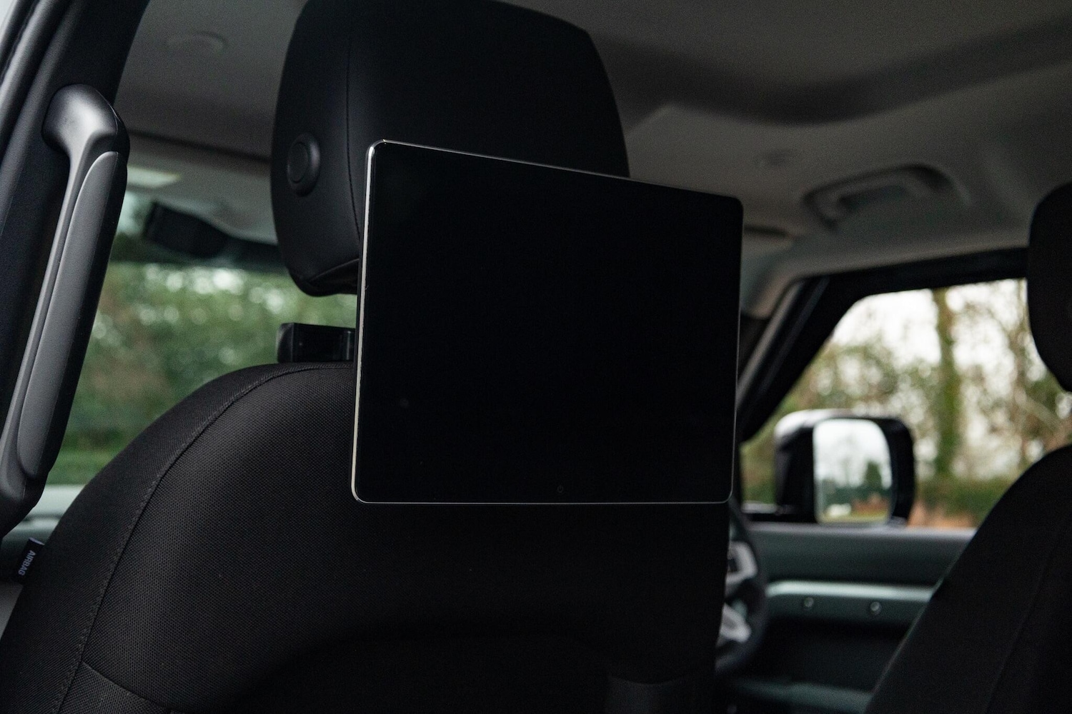 Used Land Rover Defender 2025 for sale - 77039850: Photo 2