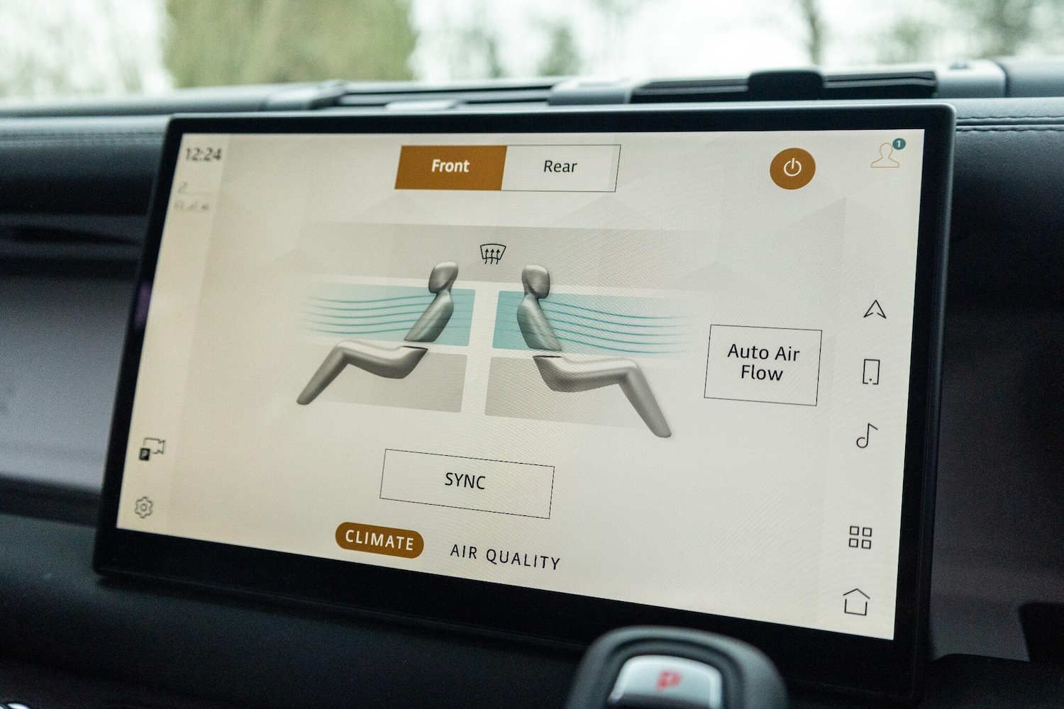 Used Land Rover Defender 2025 for sale - 77039850: Photo 41