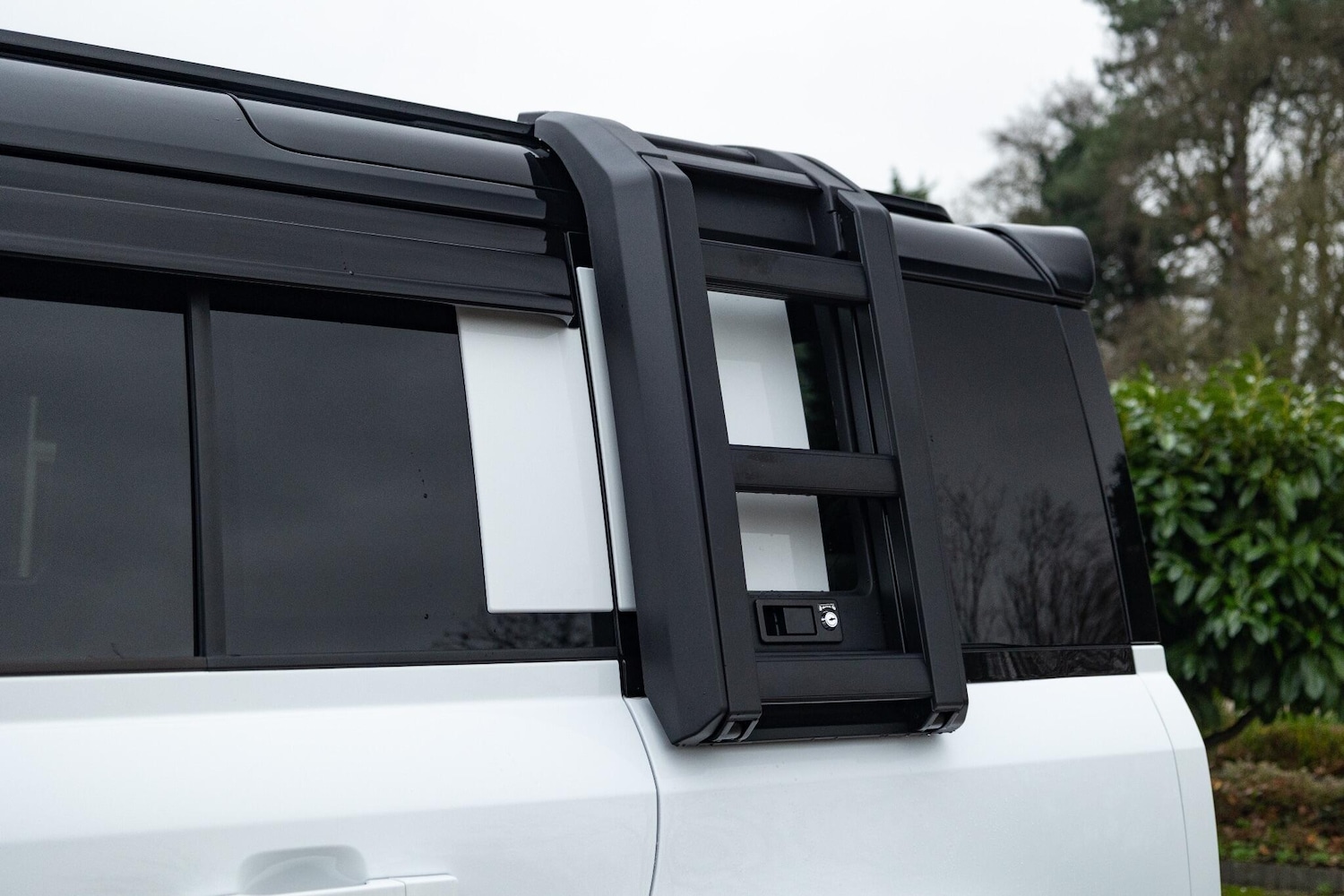 Used Land Rover Defender 2025 for sale - 77039850: Photo 43