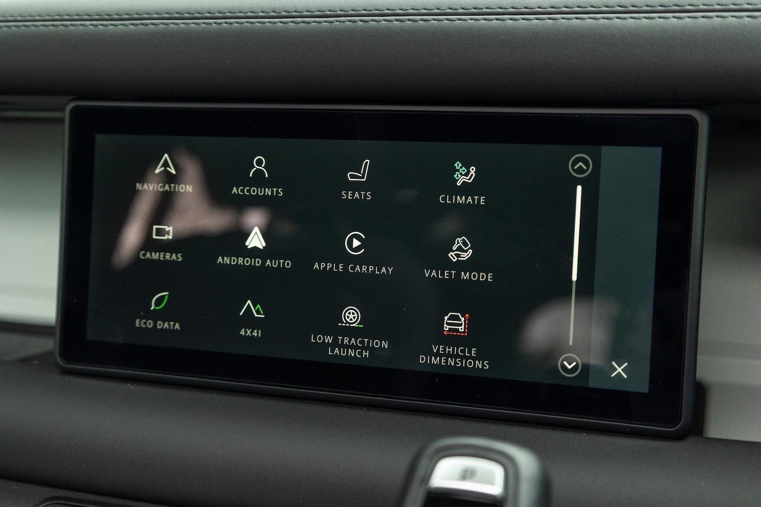 Used Land Rover Defender 110 2023 for sale - 75991399: Photo 22