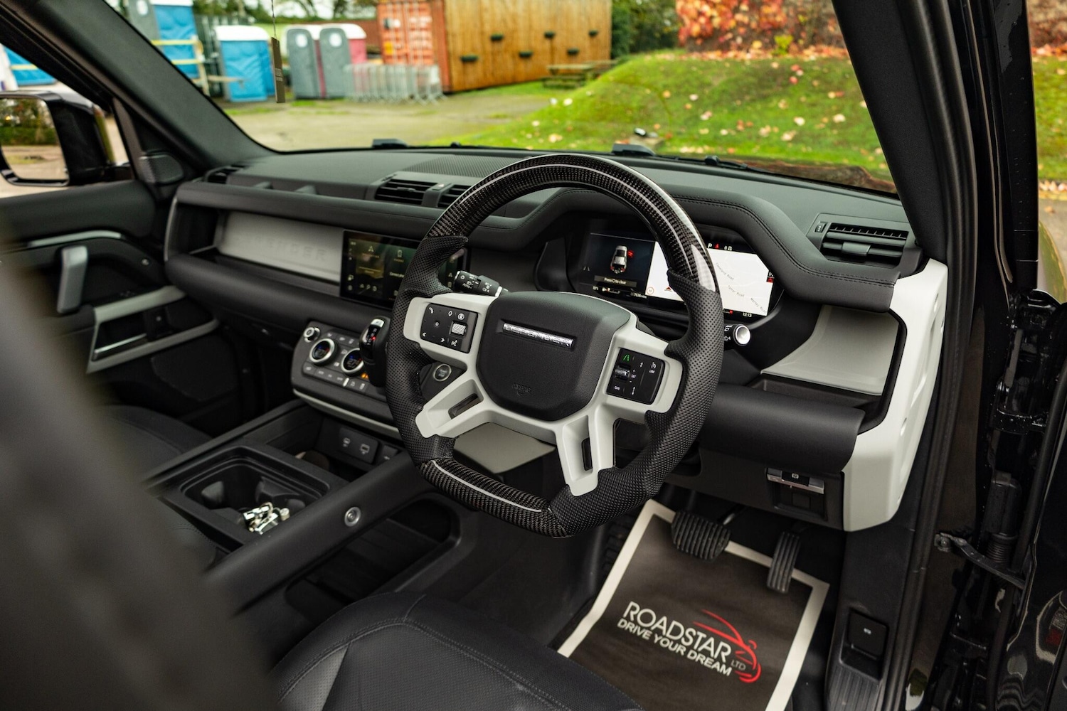 Used Land Rover Defender 110 2023 for sale - 75991399: Photo 6