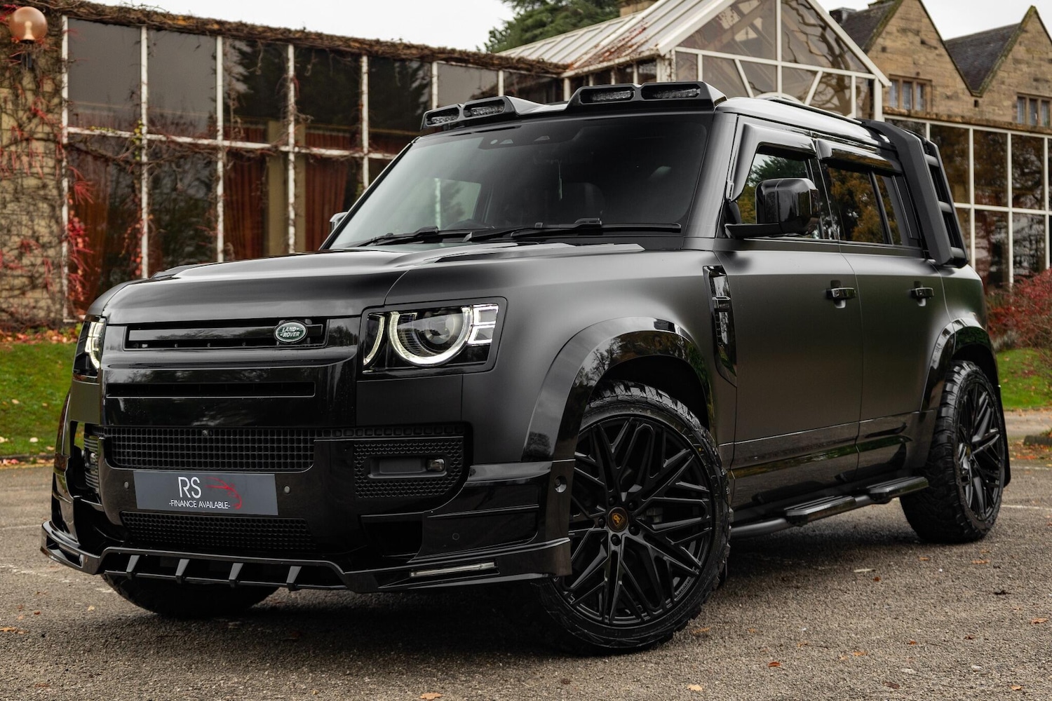 Used Land Rover Defender 110 2023 for sale - 75991399: Photo 8